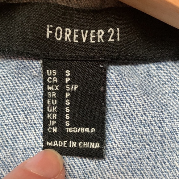 Forever 21 jean jacket size small korea - Picture 3 of 5